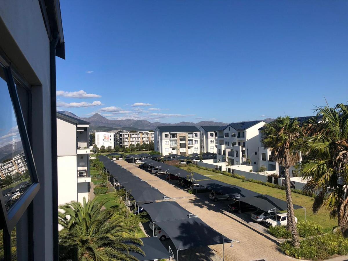 Luxury One Bedroom Apartment Somerset West Exteriör bild
