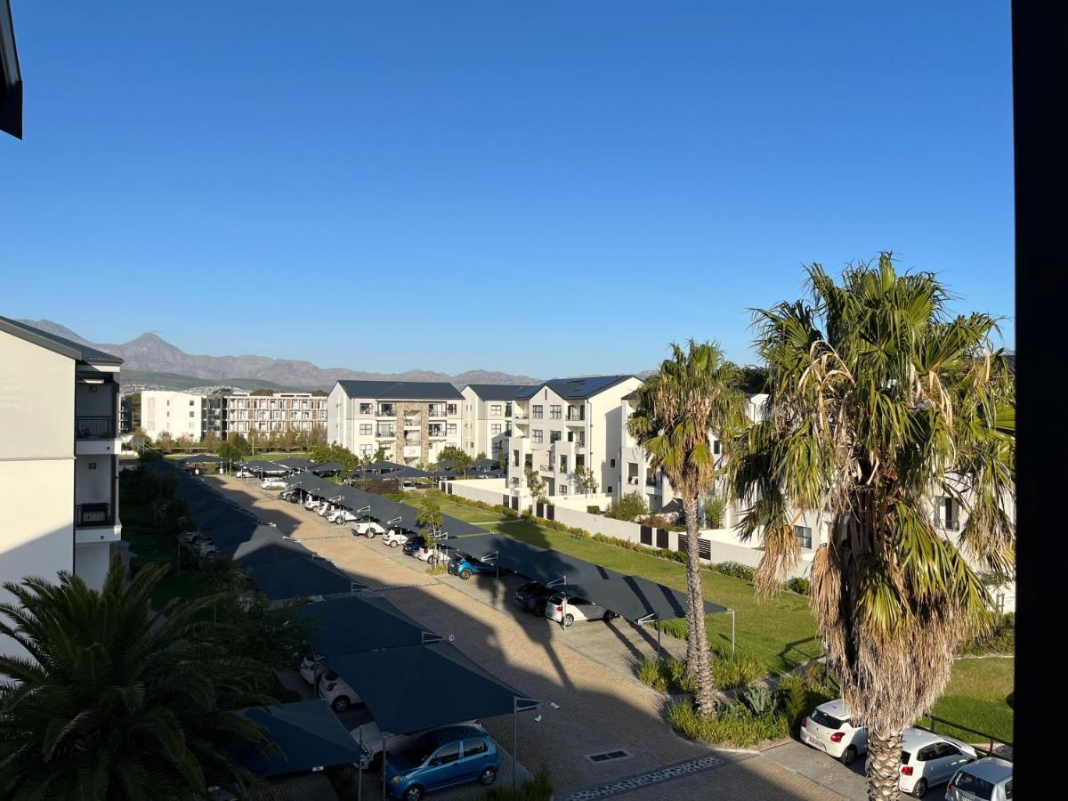 Luxury One Bedroom Apartment Somerset West Exteriör bild