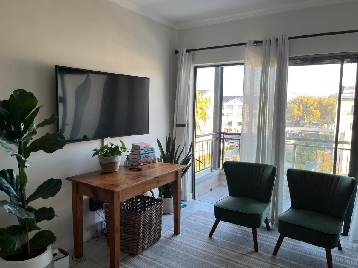Luxury One Bedroom Apartment Somerset West Exteriör bild