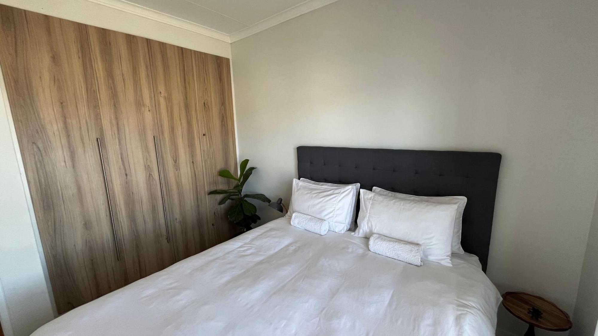 Luxury One Bedroom Apartment Somerset West Exteriör bild
